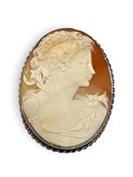 Spilla Mandile 1922 Donna Cammei  in Argento Conchiglia 2MSPCM45.8.26